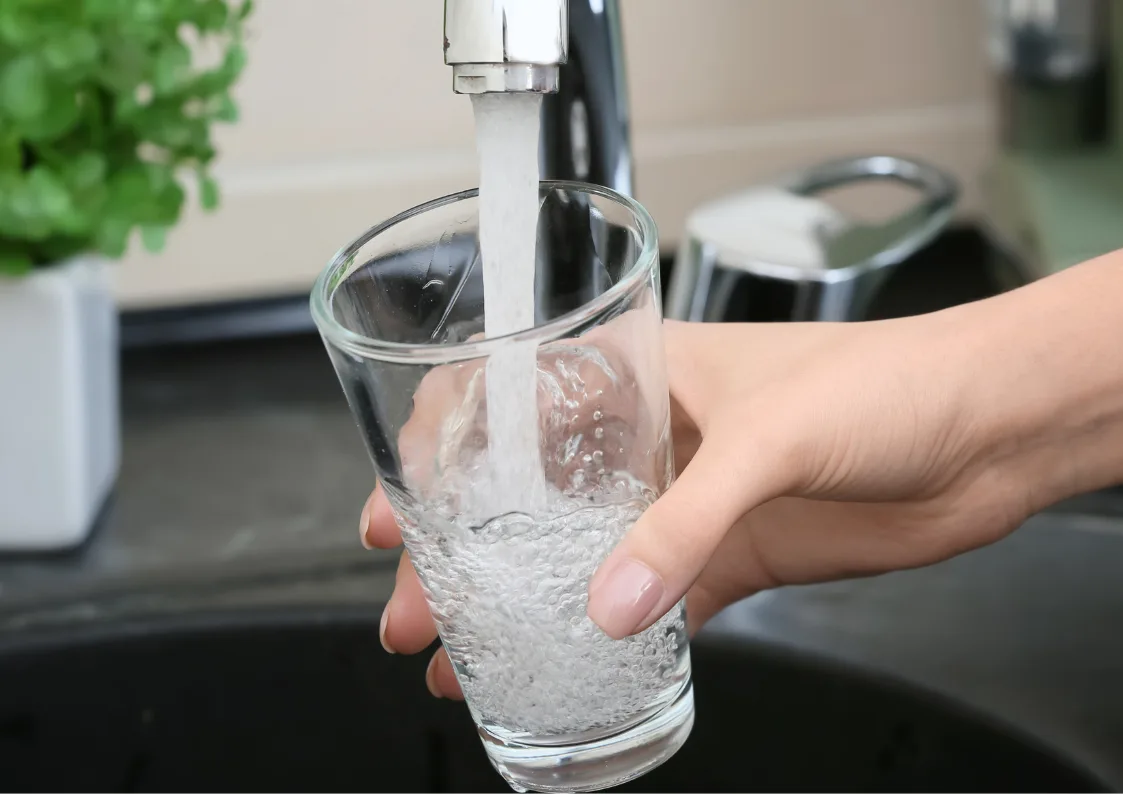 Running kitchen faucet